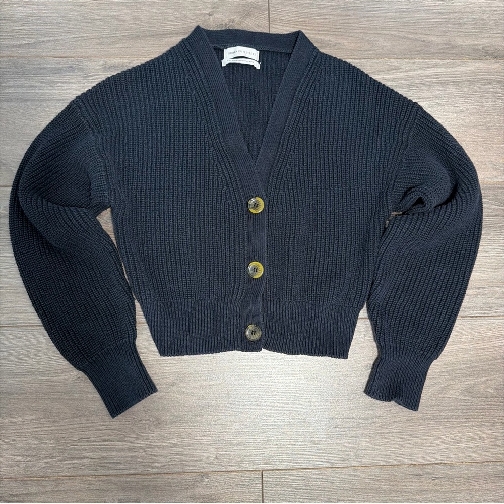 URBAN OUTFITTERS Navy ribbed V-Neck Cardigan Sweater